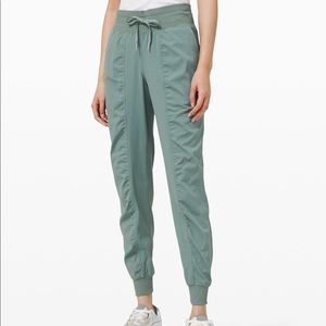 Lululemon Dance Studio Jogger 29’’
